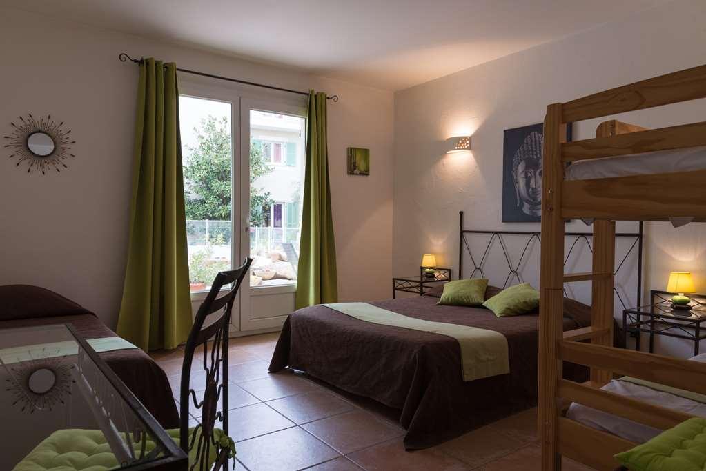 The Originals City, Hotel Le Village Provencal, Aix-En-Provence Nord Pertuis Oda fotoğraf