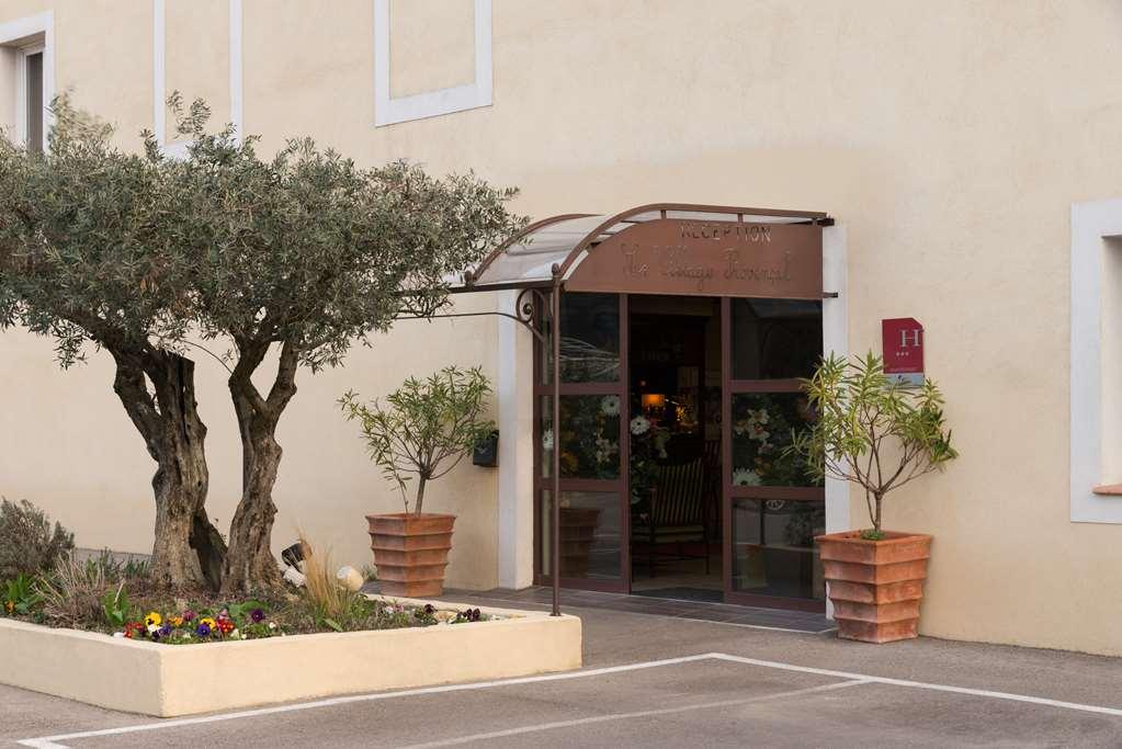 The Originals City, Hotel Le Village Provencal, Aix-En-Provence Nord Pertuis Dış mekan fotoğraf