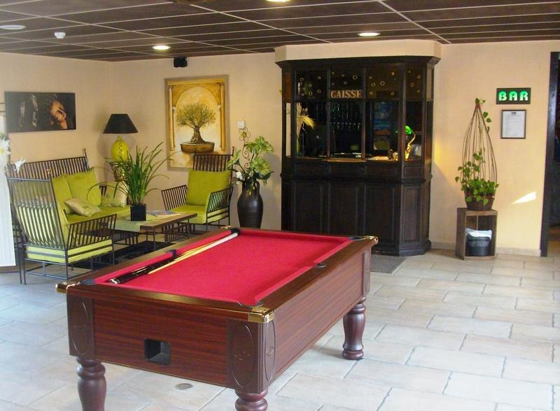 The Originals City, Hotel Le Village Provencal, Aix-En-Provence Nord Pertuis Dış mekan fotoğraf