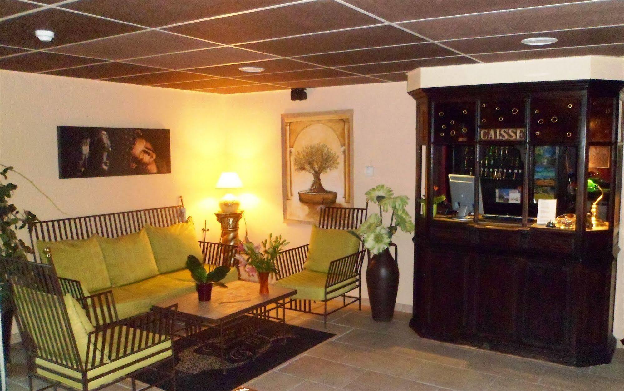 The Originals City, Hotel Le Village Provencal, Aix-En-Provence Nord Pertuis Dış mekan fotoğraf