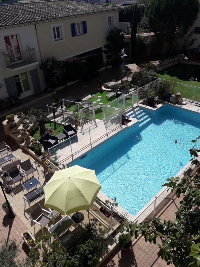 The Originals City, Hotel Le Village Provencal, Aix-En-Provence Nord Pertuis Dış mekan fotoğraf